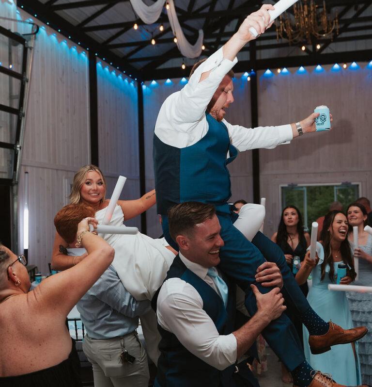 Charleston WV & Princeton WV Wedding Bliss: Your Dream Day Awaits!