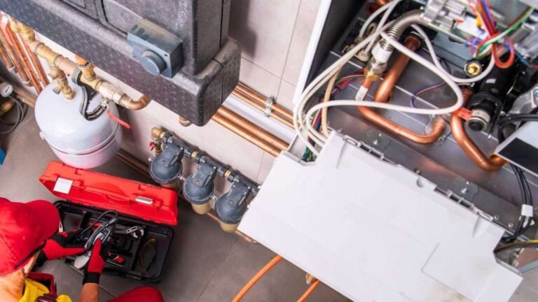 Fast, reliable hour heating repair near me and steady cold in Colorado