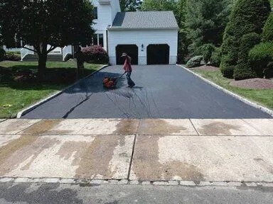 Reliable paving solutions that stand up to Florida heat